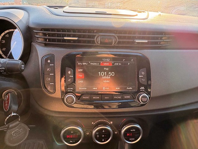 2014 alfa romeo giulietta 940 personenauto - afbeelding 3 van  38