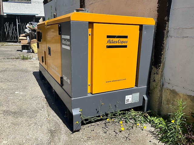 2014 atlas copco qas 4 generatorset geluidsisolerend diesel generatorset diverse werken - afbeelding 4 van  10