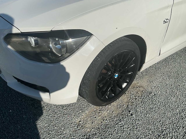 2014 bmw 114 i 1k2 - afbeelding 4 van  24