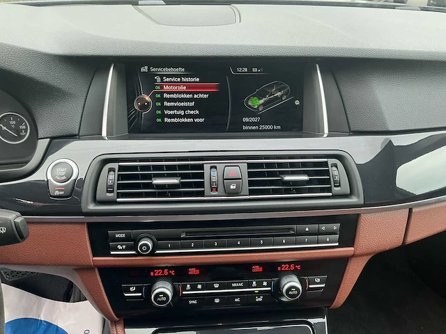 2014 bmw 520d station personenauto - afbeelding 10 van  29