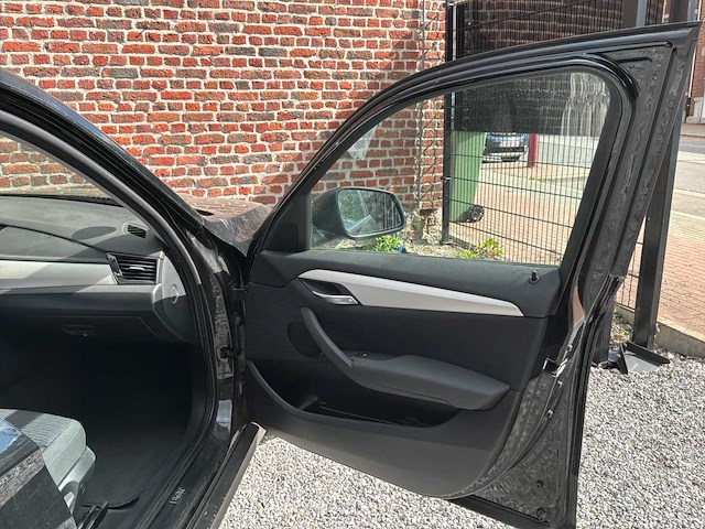 2014 bmw x1 5drive 18i auto - afbeelding 32 van  52