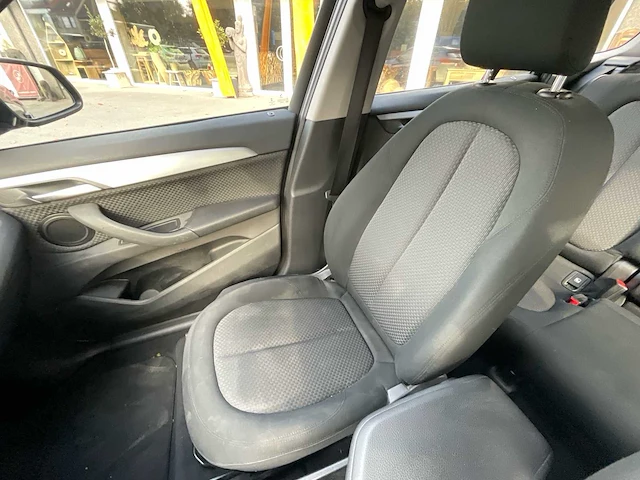 2014 bmw x1 personenauto - afbeelding 7 van  17