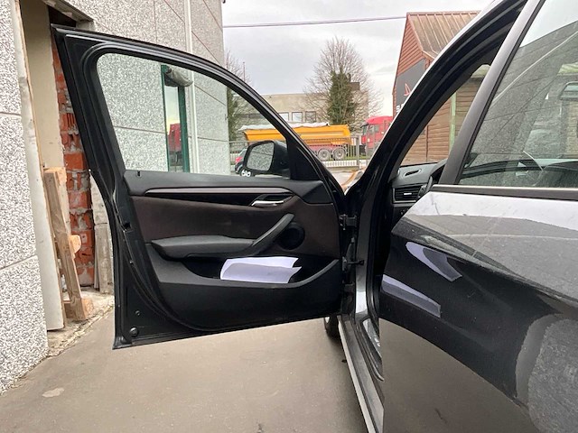 2014 bmw x1 personenauto - afbeelding 27 van  27