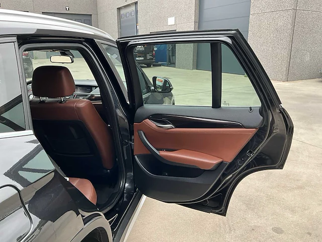 2014 bmw x1 - afbeelding 32 van  51