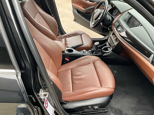 2014 bmw x1 - afbeelding 36 van  45