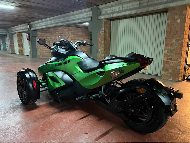 2014 can-am spyder rss - afbeelding 12 van  15