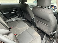 2014 chevrolet cruze - afbeelding 5 van  33