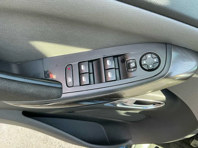 2014 citroën c4 picasso – rijk uitgerust – massage – multimedia achteraan – camera - afbeelding 9 van  40
