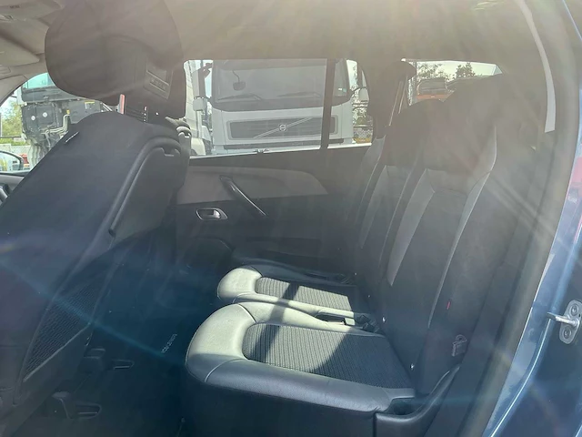 2014 citroën c4 picasso – rijk uitgerust – massage – multimedia achteraan – camera - afbeelding 11 van  36