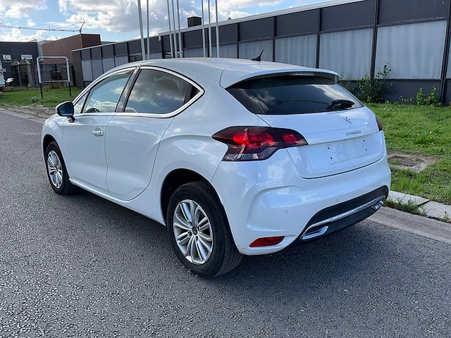 2014 citroën ds4 personenauto - afbeelding 20 van  26