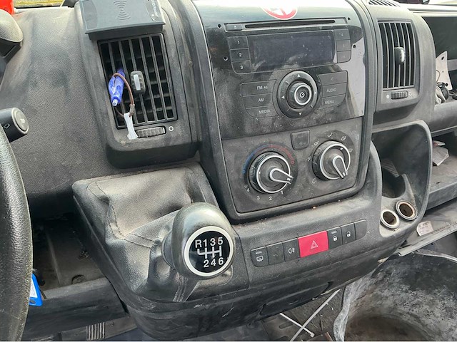 2014 citroën jumper bedrijfswagen - afbeelding 2 van  16