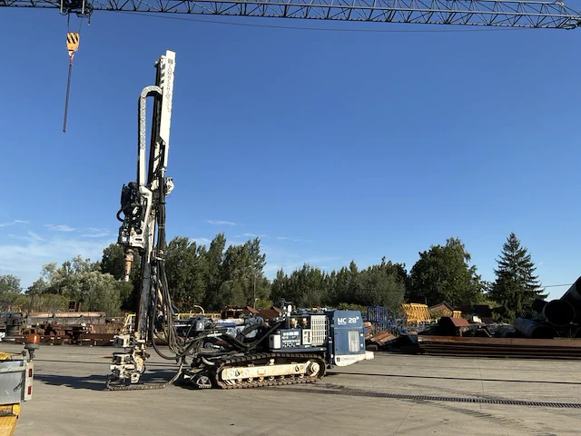 2014 comacchio mc28 ht multifunctionele grondboormachine - afbeelding 45 van  61