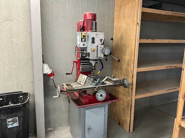 2014 crimac mc45-3 kolomboormachine met frees functie - afbeelding 1 van  5
