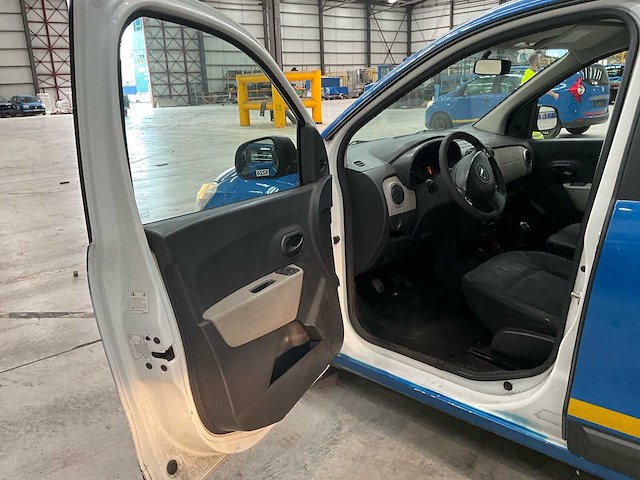 2014 dacia lodgy personenauto - afbeelding 23 van  23