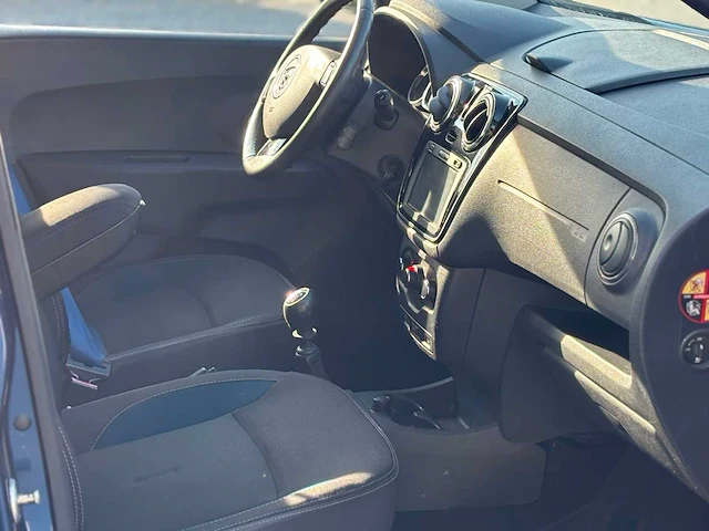 2014 dacia lodgy stepway 1.5 dci auto - afbeelding 6 van  18