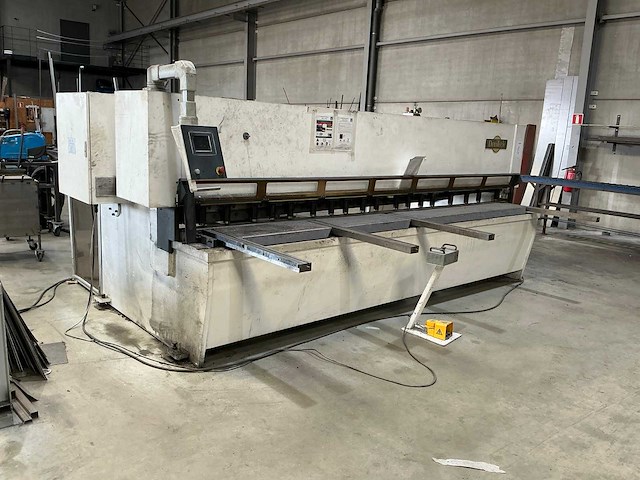 2014 deratech pac-6x4000 cnc guillotineschaar - afbeelding 1 van  10