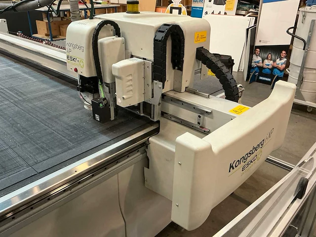 2014 esko-graphics kongsberg i-xp44 snij-/freesmachine - afbeelding 5 van  11