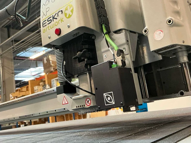 2014 esko-graphics kongsberg i-xp44 snij-/freesmachine - afbeelding 6 van  11