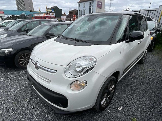 2014 fiat 500l personenauto - afbeelding 1 van  27