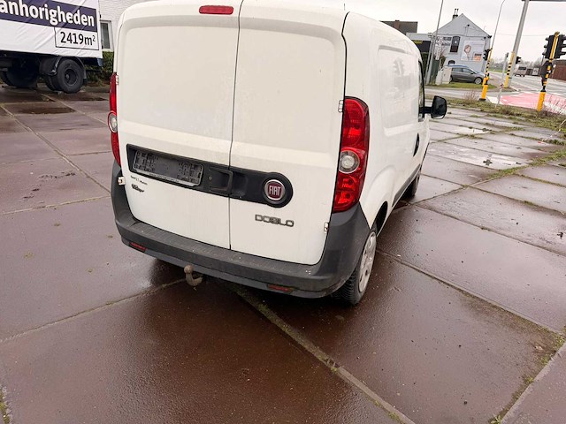 2014 fiat doblo lichte vrachtwagen - afbeelding 11 van  17