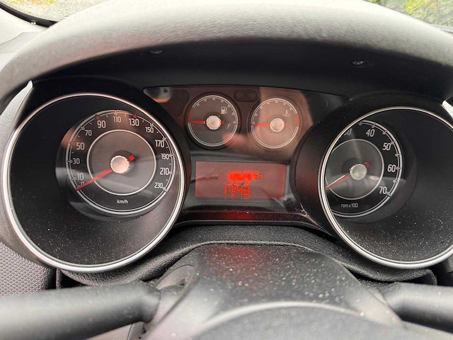 2014 fiat punto - afbeelding 3 van  8