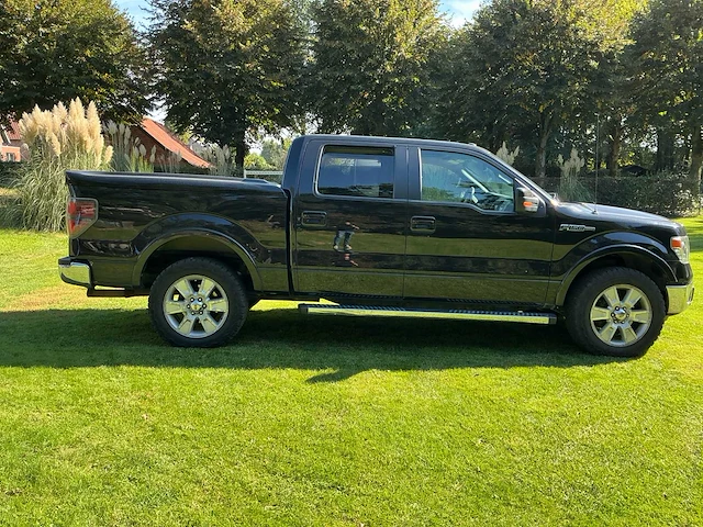 2014 ford f150 lariat supercrew personenauto - afbeelding 38 van  45