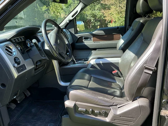 2014 ford f150 lariat supercrew personenauto - afbeelding 21 van  45