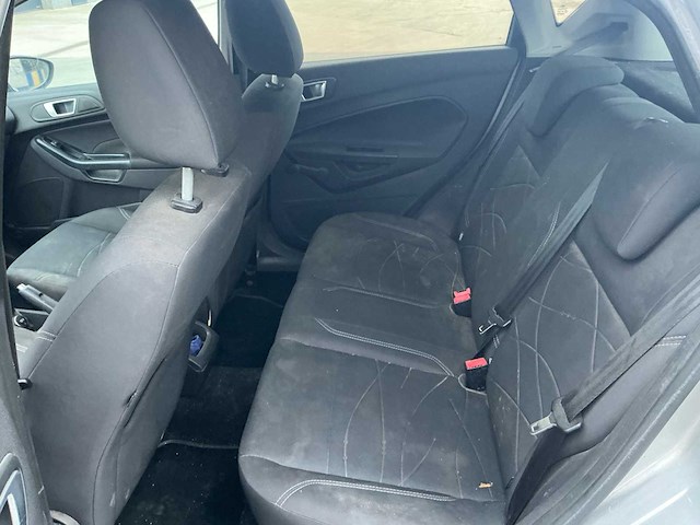2014 ford fiesta hatchback personenauto - afbeelding 7 van  23