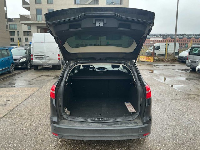 2014 ford focus personenauto - afbeelding 6 van  18
