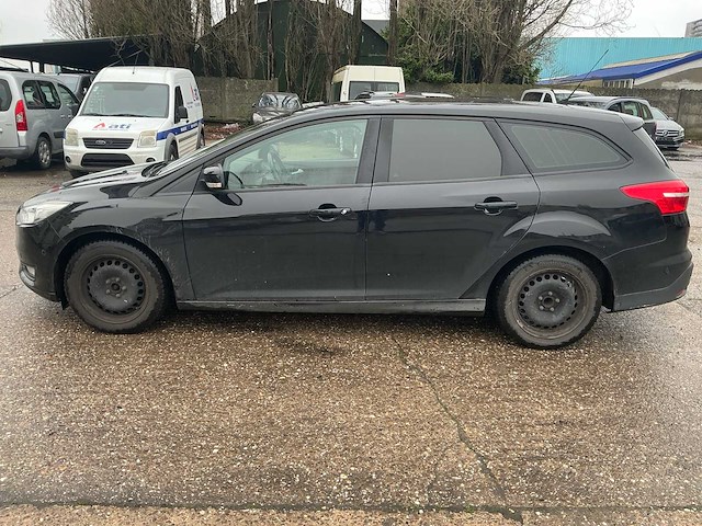 2014 ford focus personenauto - afbeelding 10 van  18