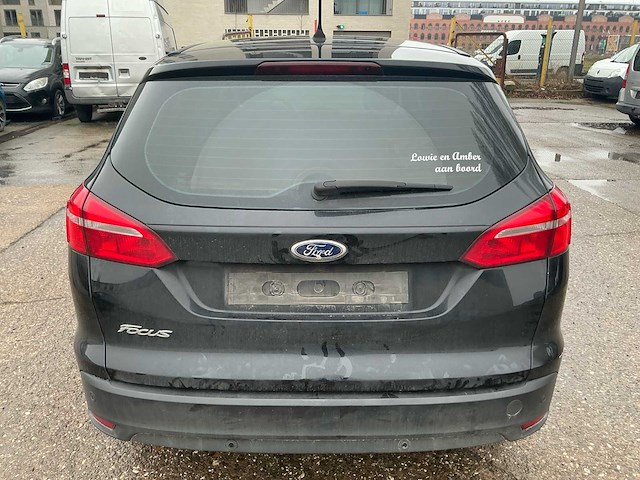 2014 ford focus personenauto - afbeelding 15 van  18