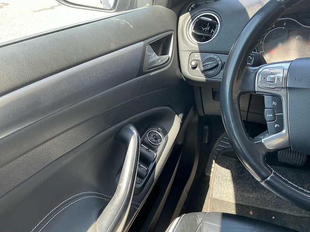 2014 ford mondeo titanium personenauto - afbeelding 8 van  38