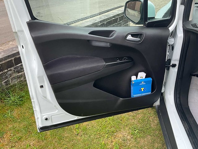 2014 ford transit courier - afbeelding 13 van  42