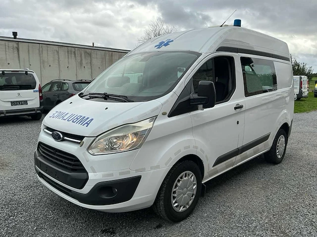 2014 ford transit custom ambulance - afbeelding 1 van  17