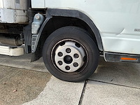 2014 fuso canter vrachtwagen - afbeelding 2 van  36