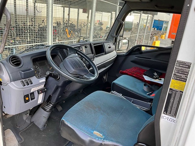 2014 fuso canter vrachtwagen - afbeelding 6 van  36