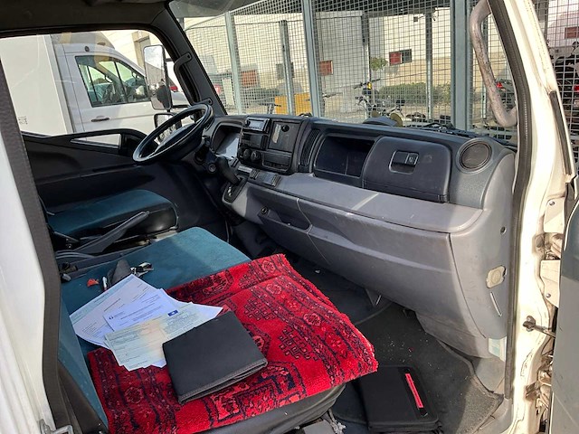 2014 fuso canter vrachtwagen - afbeelding 17 van  36