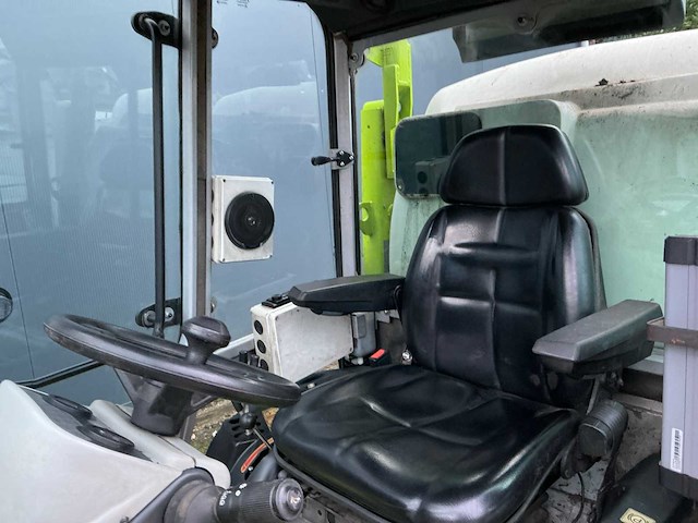 2014 grillo fd2200 4wd grasmaaiers, airco, hydrostaat - afbeelding 18 van  21