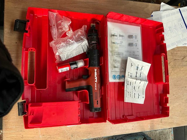 2014 hilti dx351 bt kruitschieter body - afbeelding 3 van  3