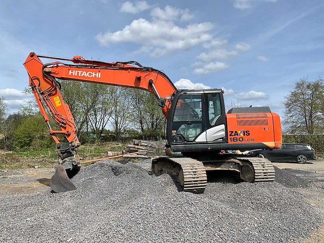 2014 hitachi 180 lcn rupsgraafmachine - afbeelding 12 van  45
