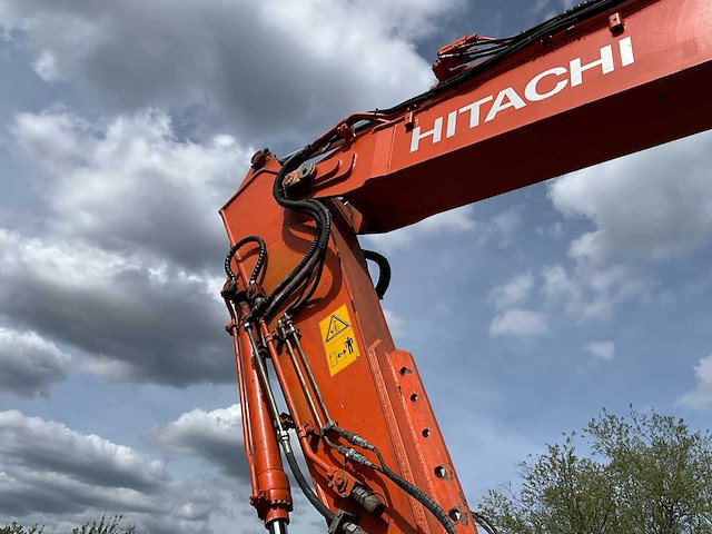 2014 hitachi 180 lcn rupsgraafmachine - afbeelding 25 van  45