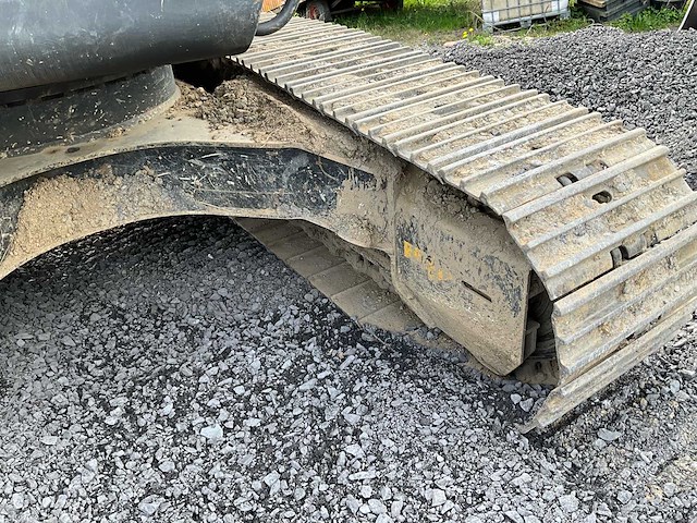 2014 hitachi 180 lcn rupsgraafmachine - afbeelding 35 van  45