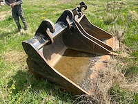 2014 hitachi 180 lcn rupsgraafmachine - afbeelding 40 van  45