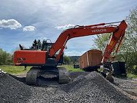 2014 hitachi 180 lcn rupsgraafmachine - afbeelding 42 van  45