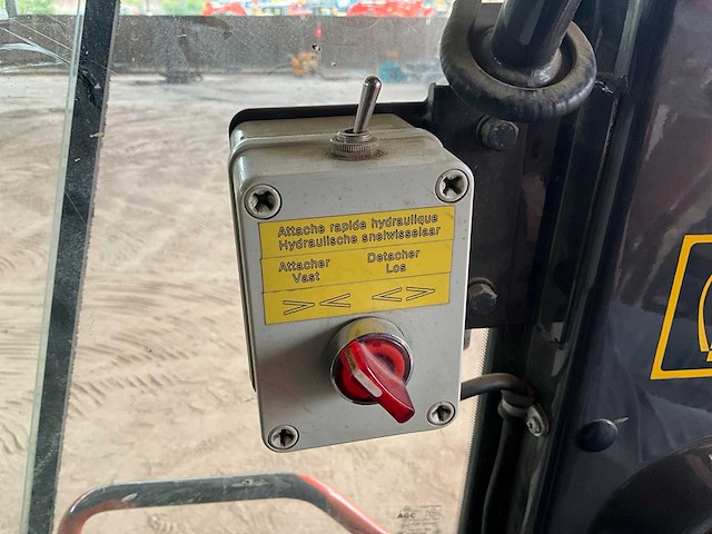 2014 hitachi zx225uslc-5b rupsgraafmachine - afbeelding 14 van  35