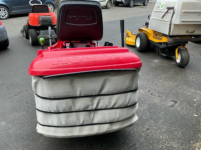 2014 honda hf2417 zitmaaier - afbeelding 9 van  13