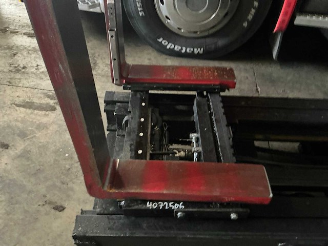 2014 hyster r2.0hd reach truck (66020-139) - afbeelding 15 van  23