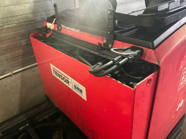 2014 hyster r2.0hd reach truck (66020-150) - afbeelding 19 van  23