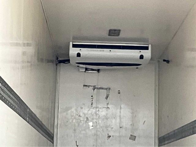 2014 iveco eurocargo 160e25 koel-/vriesvrachtwagen met thermo king t-1000r - afbeelding 37 van  58