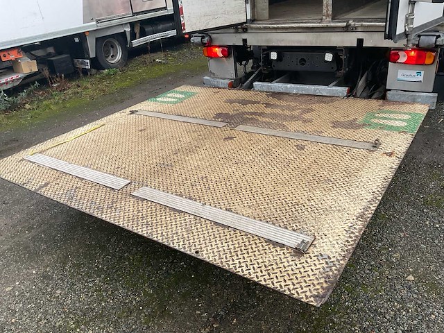2014 iveco ig160e2ca vrachtwagen - afbeelding 27 van  45